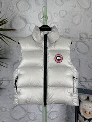 Canada Goose Crofton Light Down Vest - Ultimate Windproof Insulation