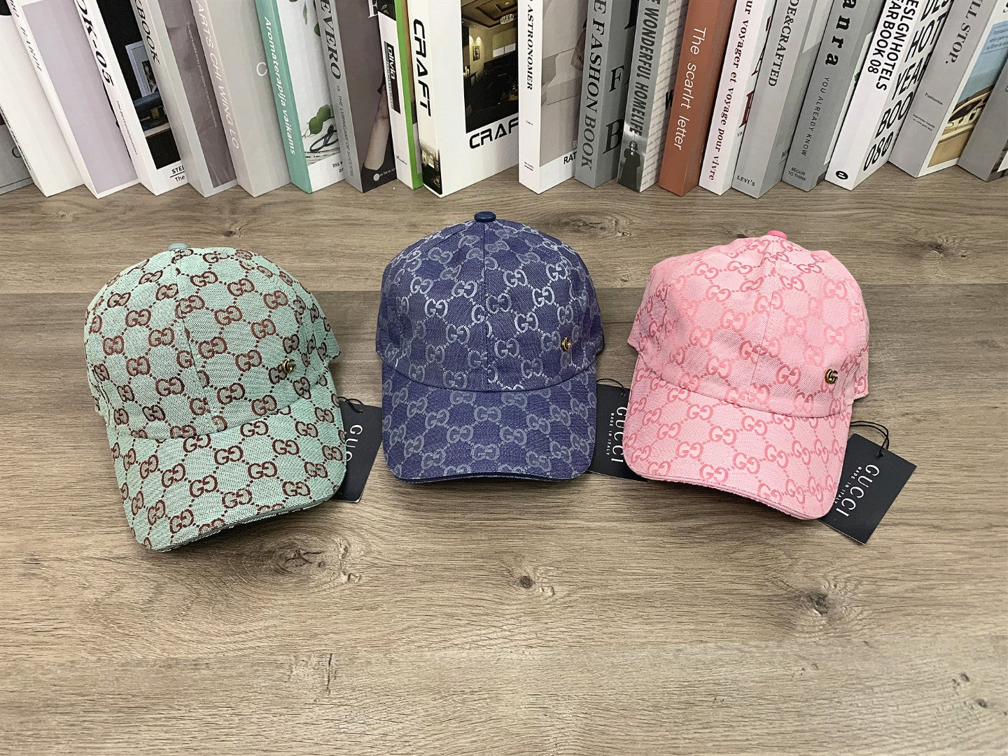 Gucci High-Quality Baseball Cap for Men and Women - Adjustable Soft-Top Hat