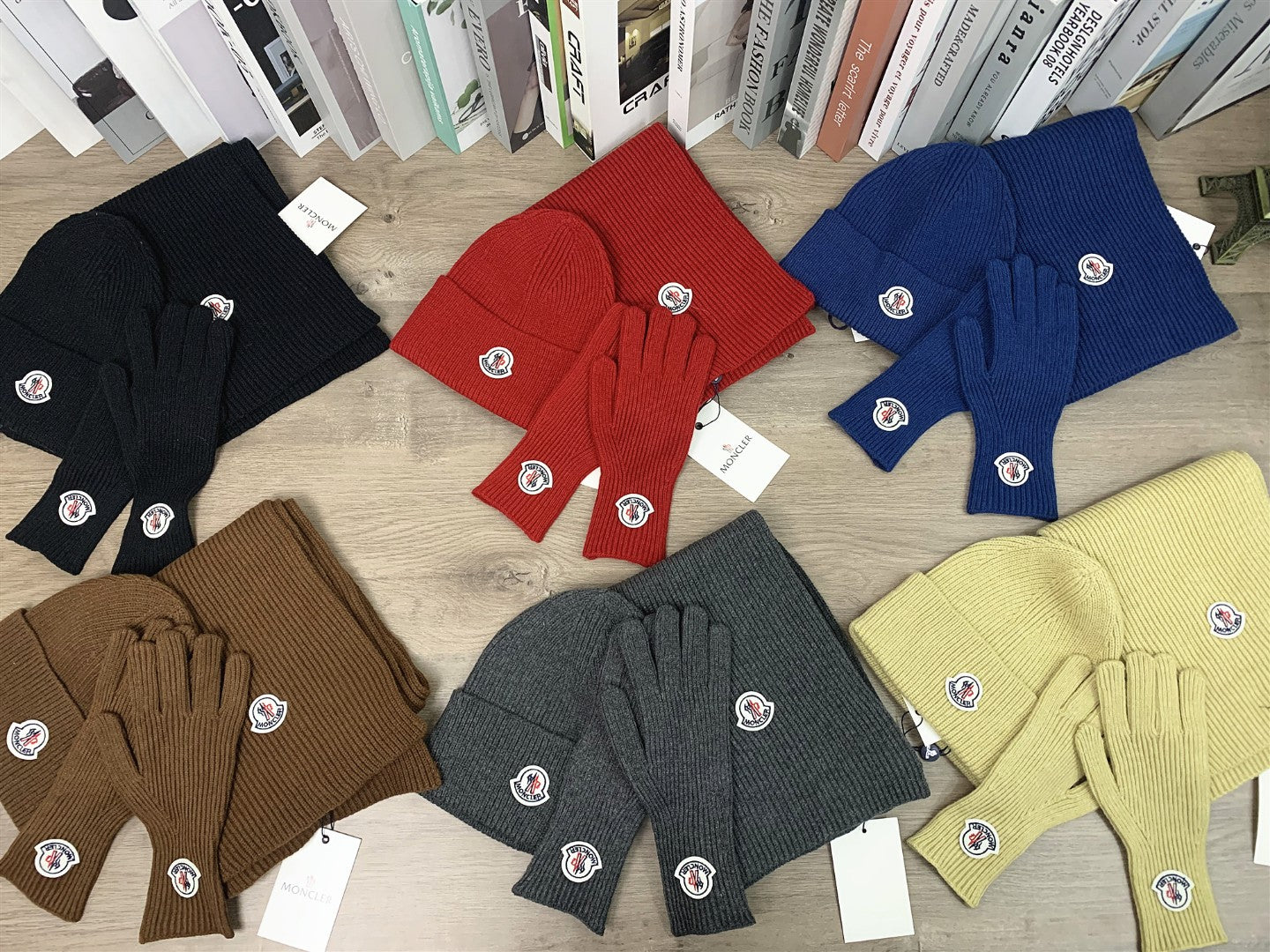 Unisex Knitted Hat, Scarf & Gloves Set for Autumn/Winter